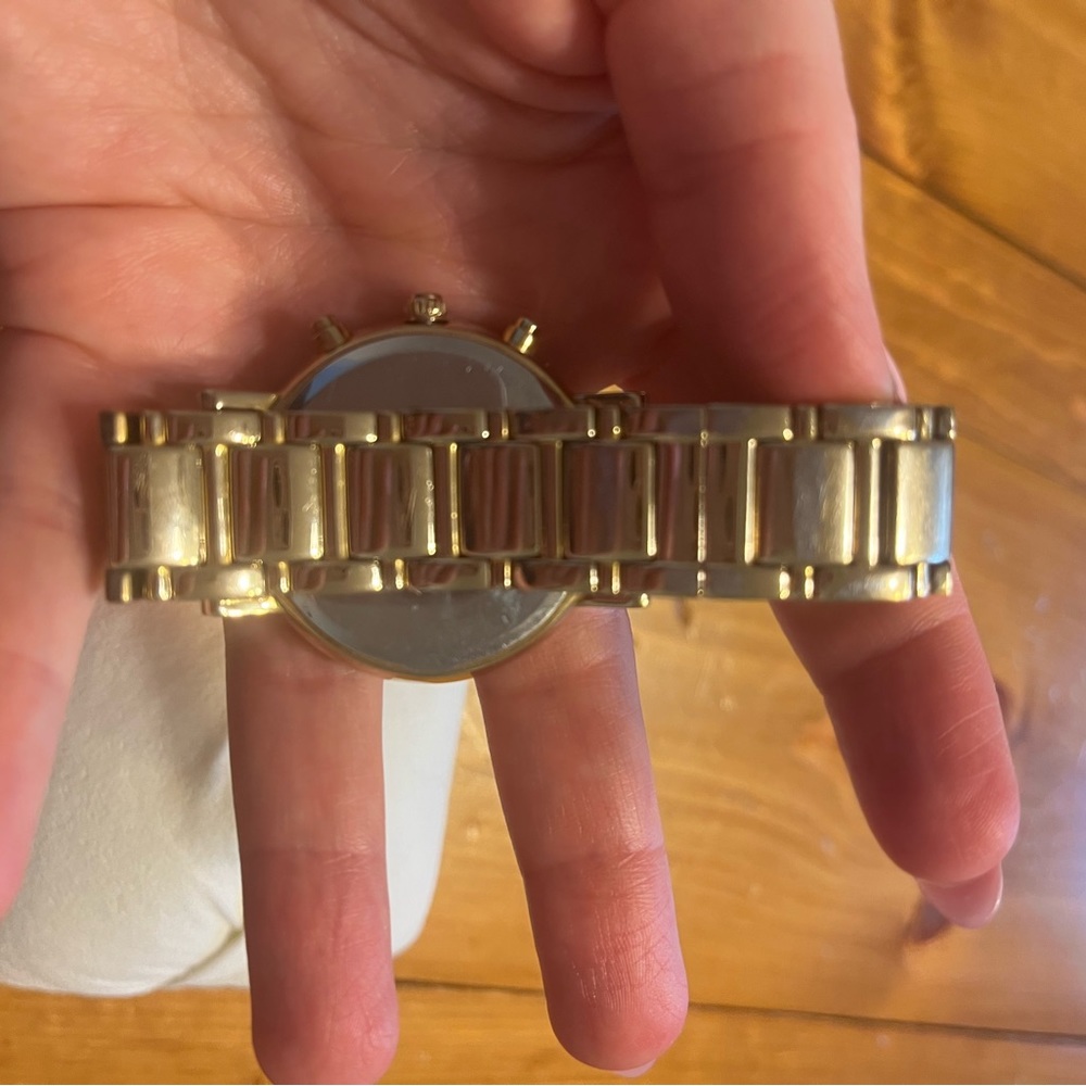 Kate Spade ♠️ Watch - Picture 5 of 5
